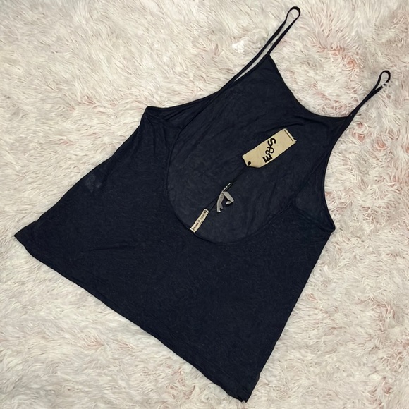 NWT LF tank - Picture 1 of 10